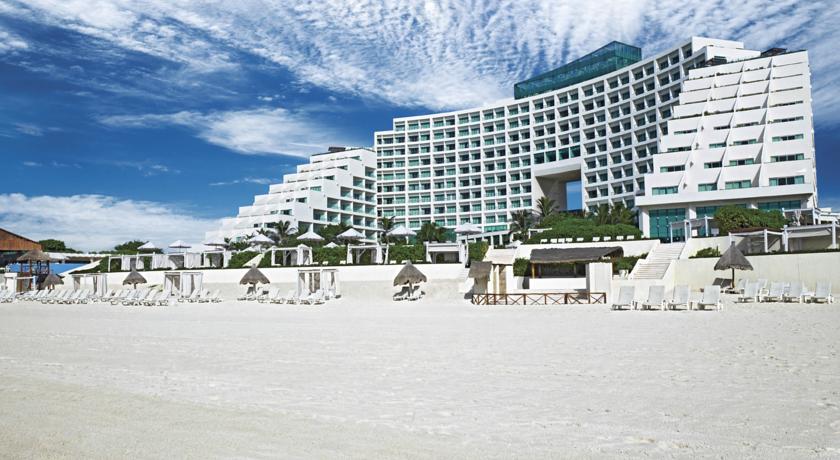 Best all inclusive resorts in cancun for young adults