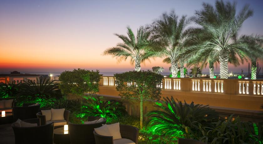 Sofitel jumeirah beach. Софитель Дубай Джумейра. Отель Sofitel Dubai Jumeirah Beach. Sofitel Dubai Jumeirah Beach 5 Джумейра. Отель Sofitel Dubai Jumeirah Beach пляж.